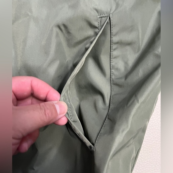 NWT - Brixton Men’s Utopia Vintage Nylon Jacket - Size XL - Picture 7 of 12